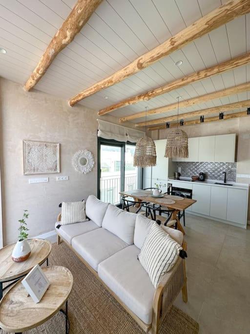 Atico Superior Con Terraza Vistas Jacuzzi Y Wifi - Poniente Penthouse Apartment *