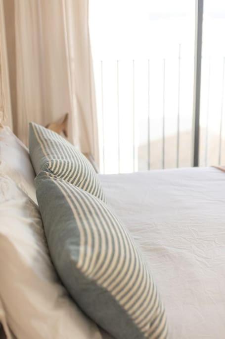 Atico Superior Con Terraza Vistas Jacuzzi Y Wifi - Poniente Penthouse *